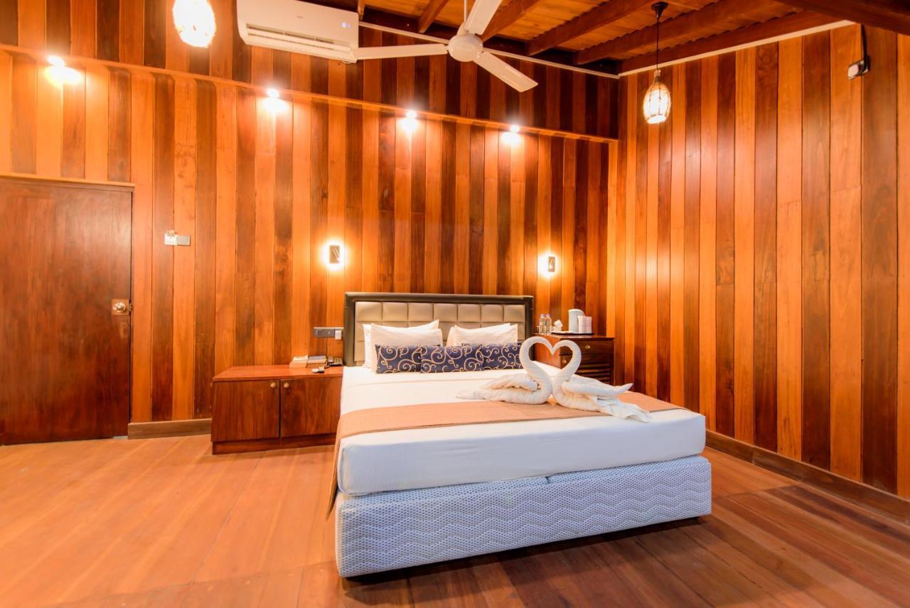 Sevonra Hotel Unawatuna Buitenkant foto