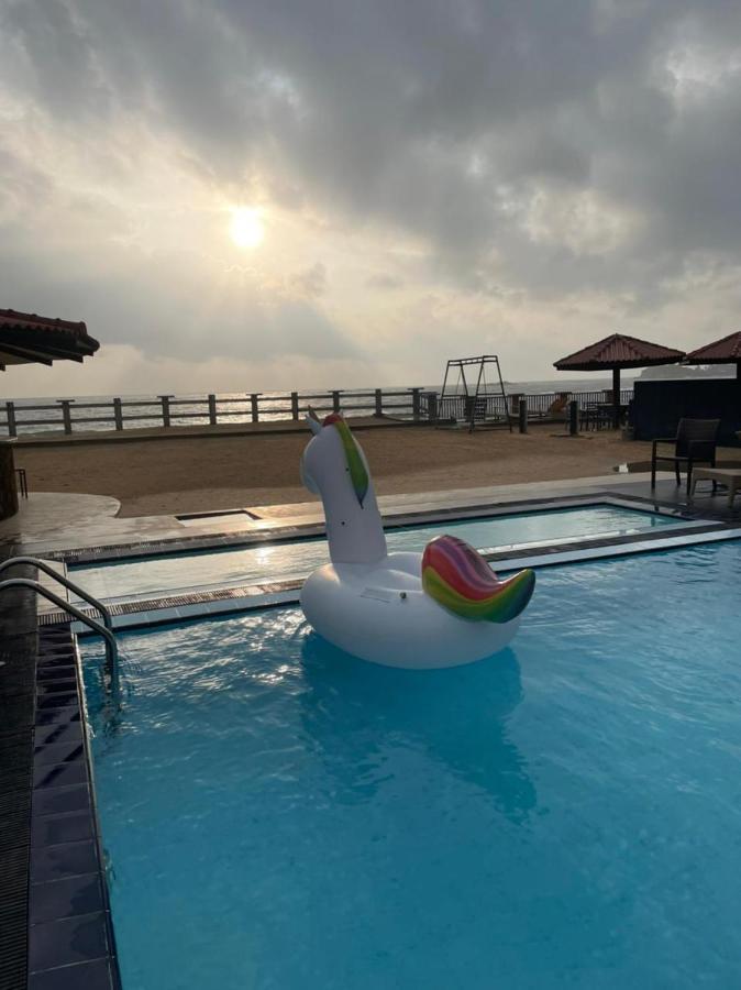 Sevonra Hotel Unawatuna Buitenkant foto